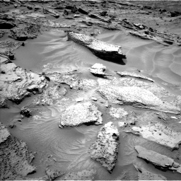 Nasa's Mars rover Curiosity acquired this image using its Left Navigation Camera on Sol 1352, at drive 1724, site number 54