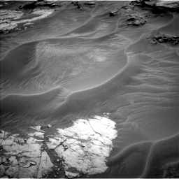 Nasa's Mars rover Curiosity acquired this image using its Left Navigation Camera on Sol 1353, at drive 1928, site number 54