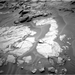 Nasa's Mars rover Curiosity acquired this image using its Left Navigation Camera on Sol 1353, at drive 2000, site number 54