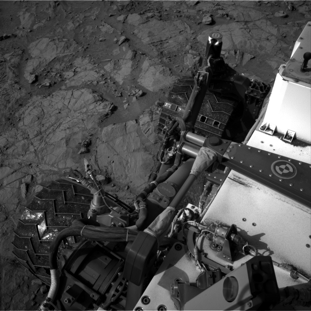 Nasa's Mars rover Curiosity acquired this image using its Right Navigation Camera on Sol 1353, at drive 2202, site number 54