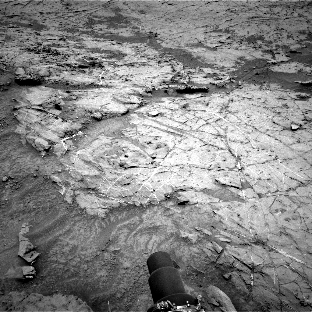 Nasa's Mars rover Curiosity acquired this image using its Left Navigation Camera on Sol 1357, at drive 2238, site number 54