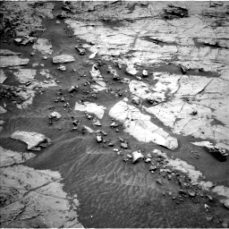 Nasa's Mars rover Curiosity acquired this image using its Left Navigation Camera on Sol 1369, at drive 2322, site number 54