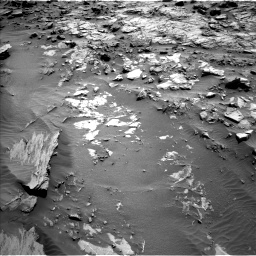 Nasa's Mars rover Curiosity acquired this image using its Left Navigation Camera on Sol 1371, at drive 2676, site number 54