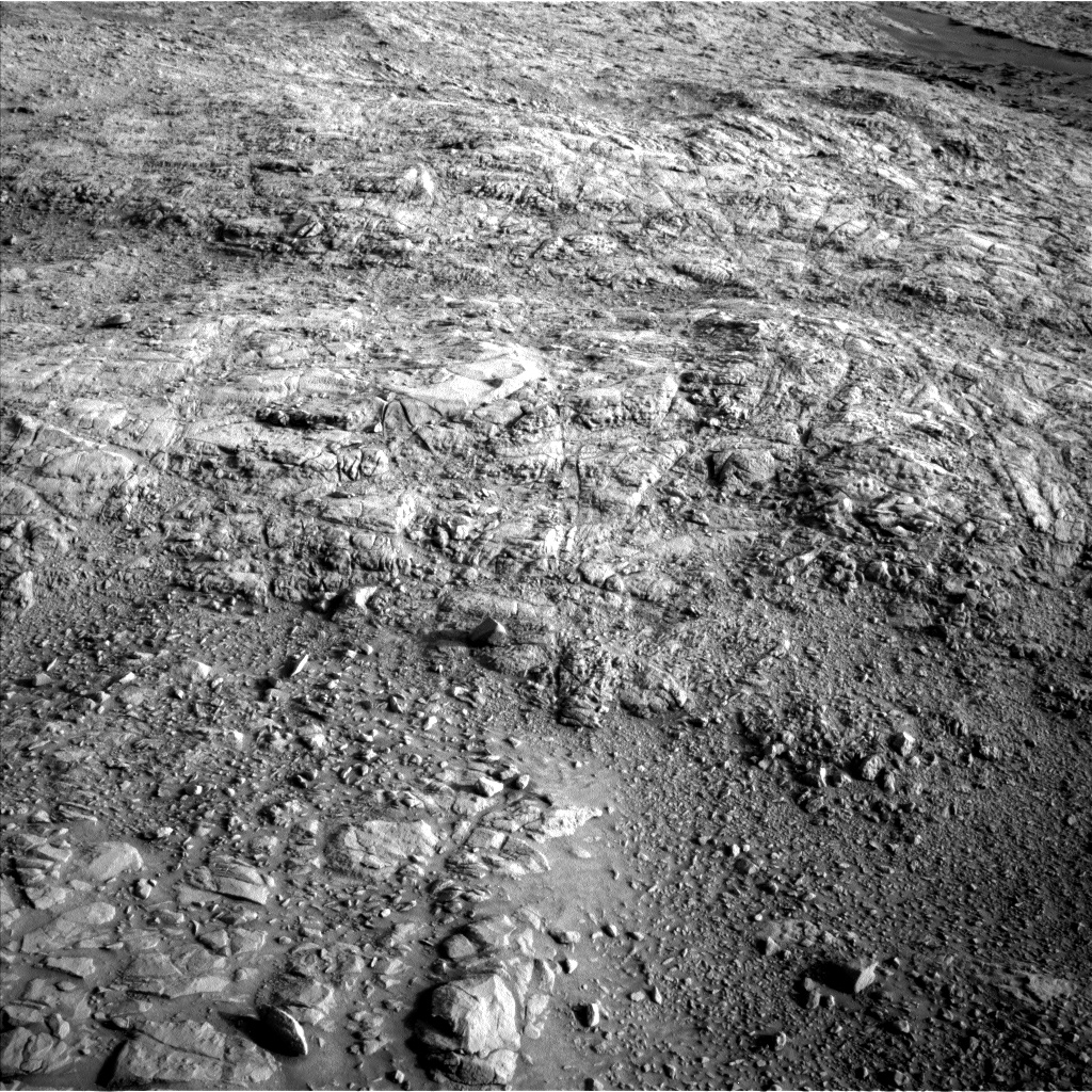 Nasa's Mars rover Curiosity acquired this image using its Left Navigation Camera on Sol 1373, at drive 3000, site number 54