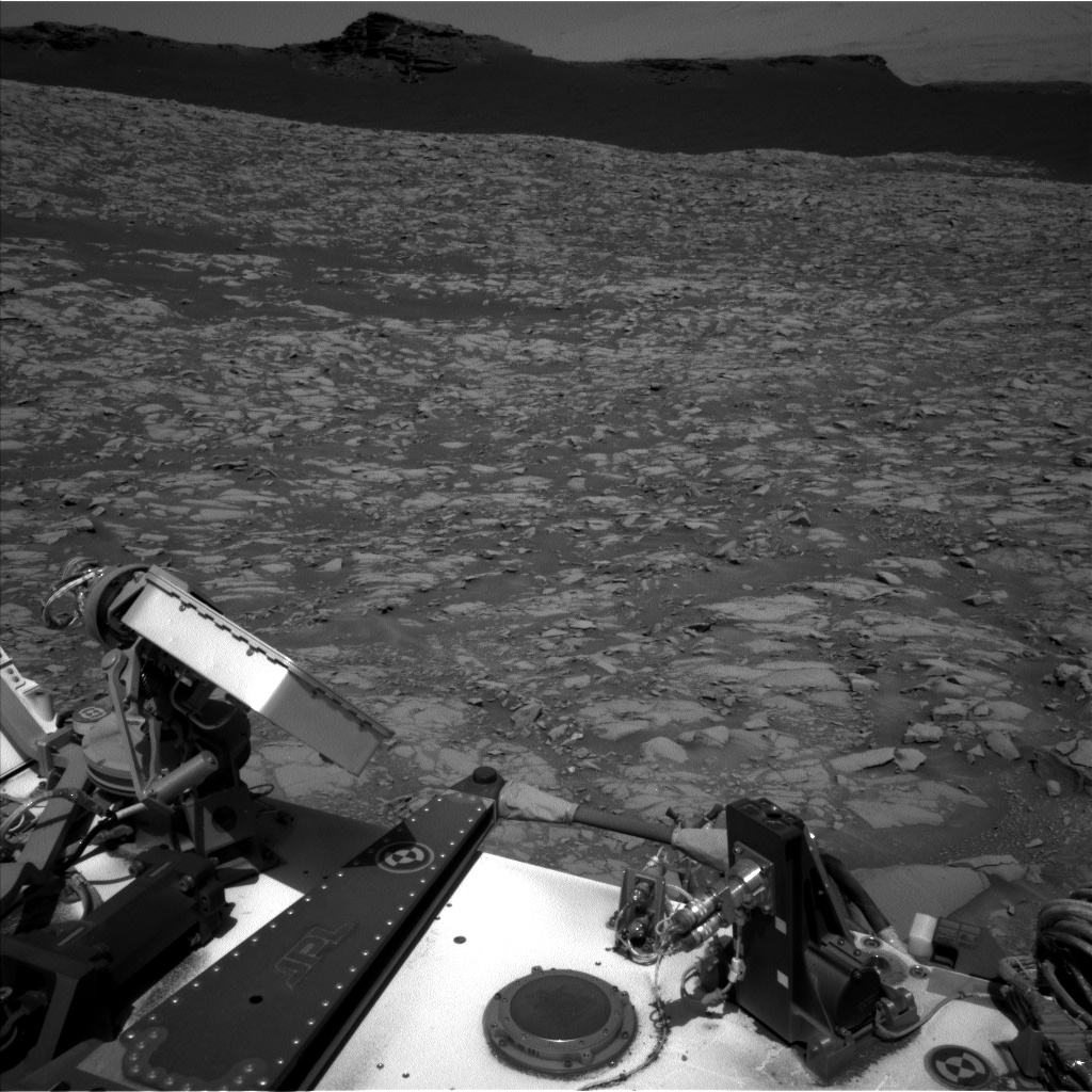 Nasa's Mars rover Curiosity acquired this image using its Left Navigation Camera on Sol 1384, at drive 940, site number 55