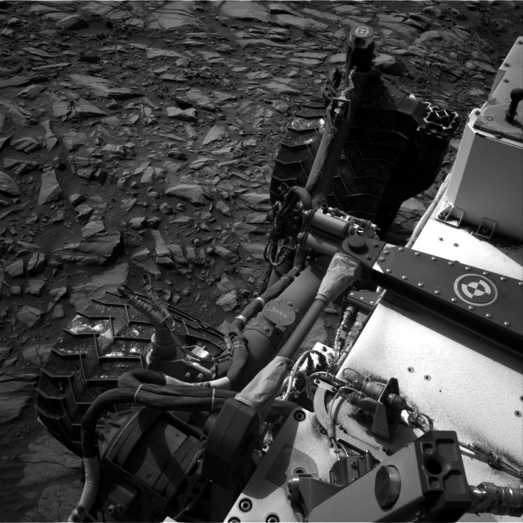 Nasa's Mars rover Curiosity acquired this image using its Right Navigation Camera on Sol 1385, at drive 1312, site number 55
