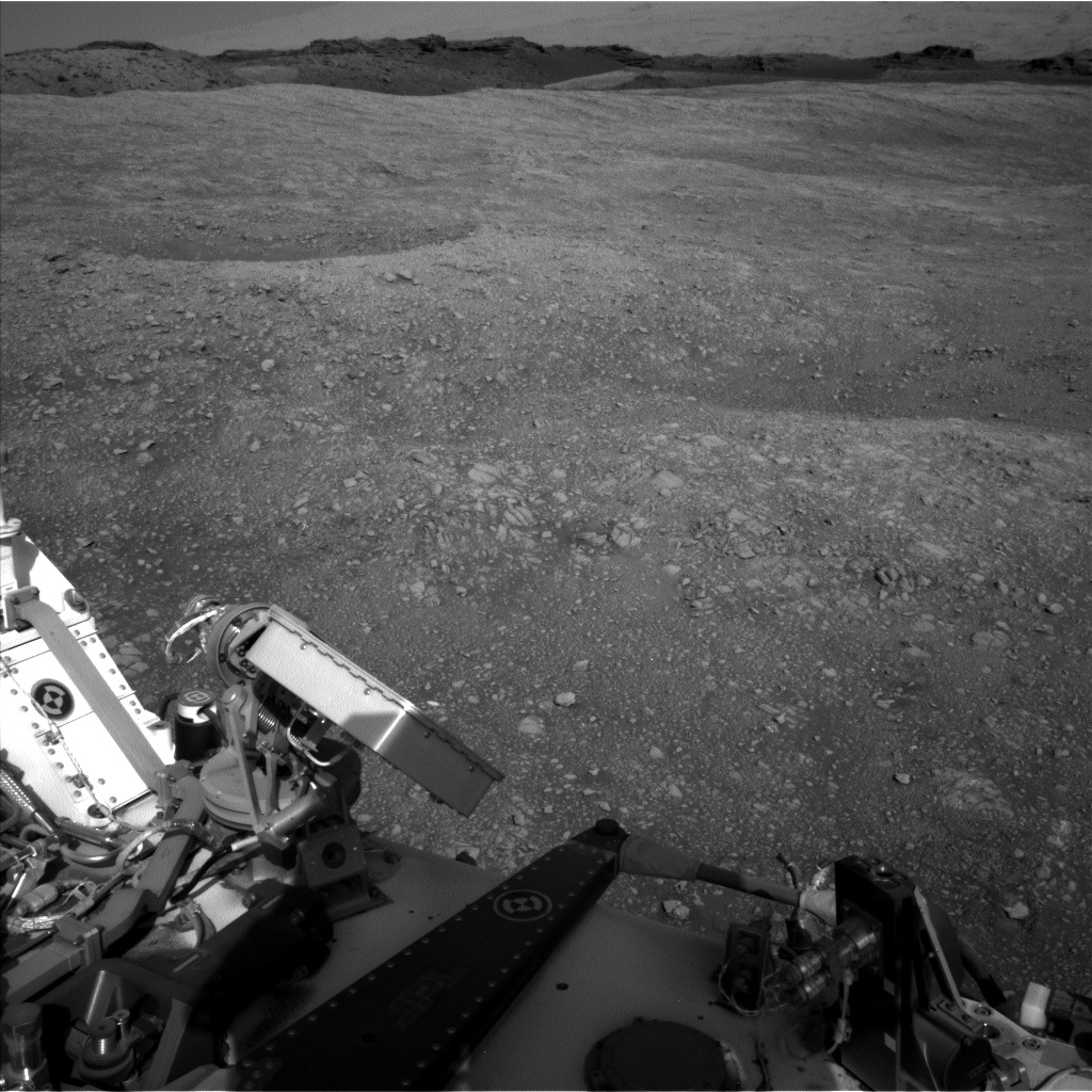 Nasa's Mars rover Curiosity acquired this image using its Left Navigation Camera on Sol 1400, at drive 2222, site number 55