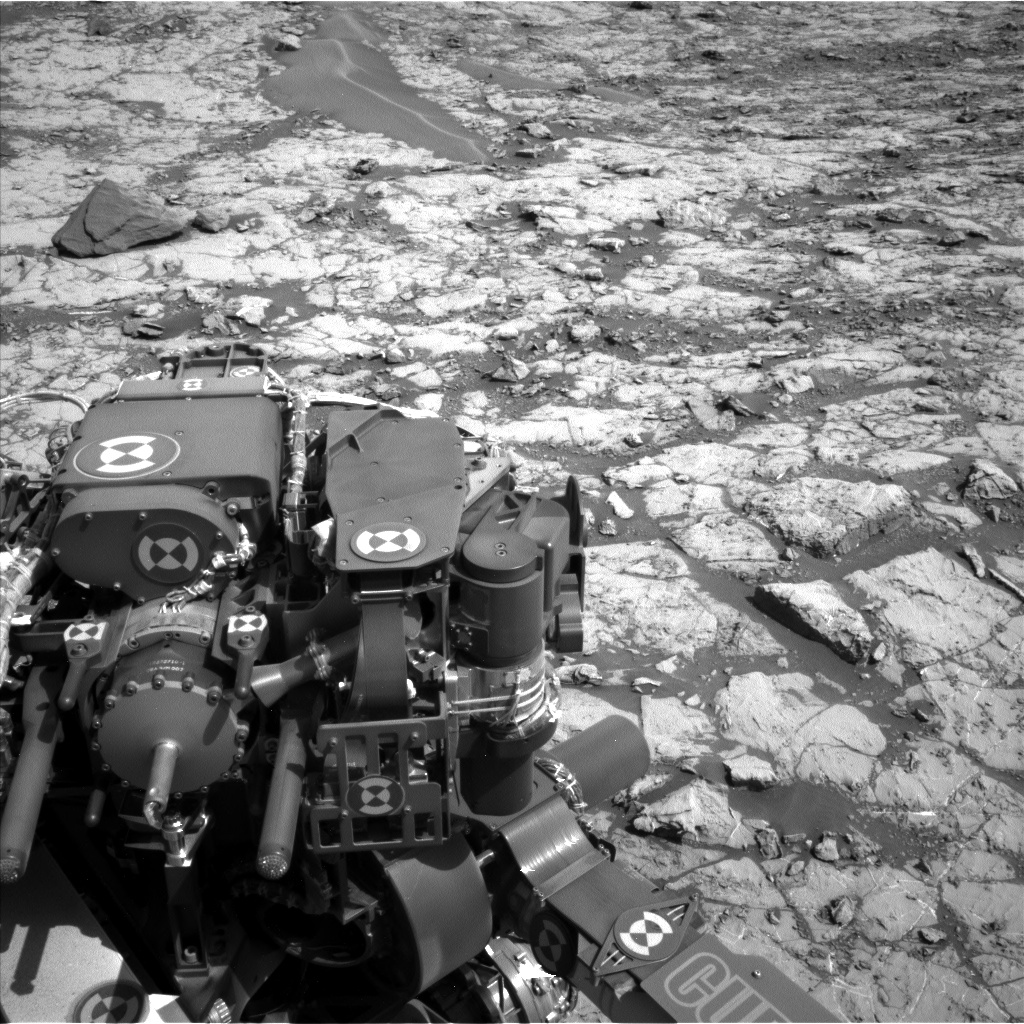 Nasa's Mars rover Curiosity acquired this image using its Left Navigation Camera on Sol 1431, at drive 1992, site number 56