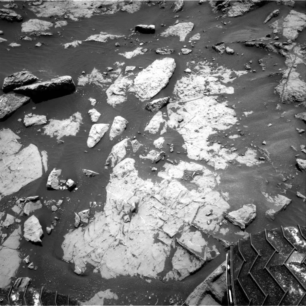 Nasa's Mars rover Curiosity acquired this image using its Right Navigation Camera on Sol 1438, at drive 774, site number 57
