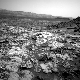 Nasa's Mars rover Curiosity acquired this image using its Left Navigation Camera on Sol 1452, at drive 2152, site number 57
