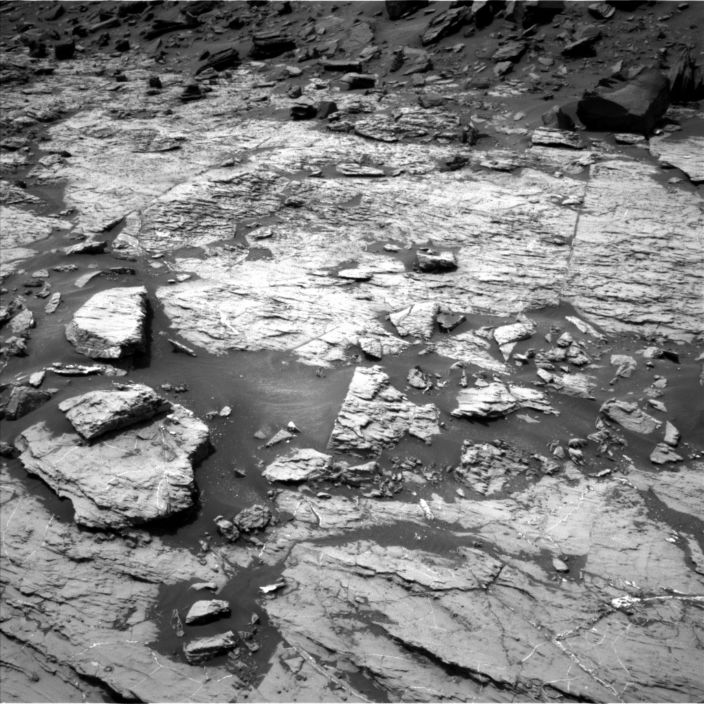 Nasa's Mars rover Curiosity acquired this image using its Left Navigation Camera on Sol 1455, at drive 2762, site number 57