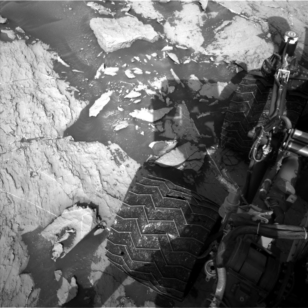 Nasa's Mars rover Curiosity acquired this image using its Left Navigation Camera on Sol 1455, at drive 2798, site number 57