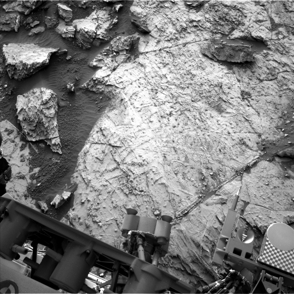 Nasa's Mars rover Curiosity acquired this image using its Left Navigation Camera on Sol 1457, at drive 2798, site number 57