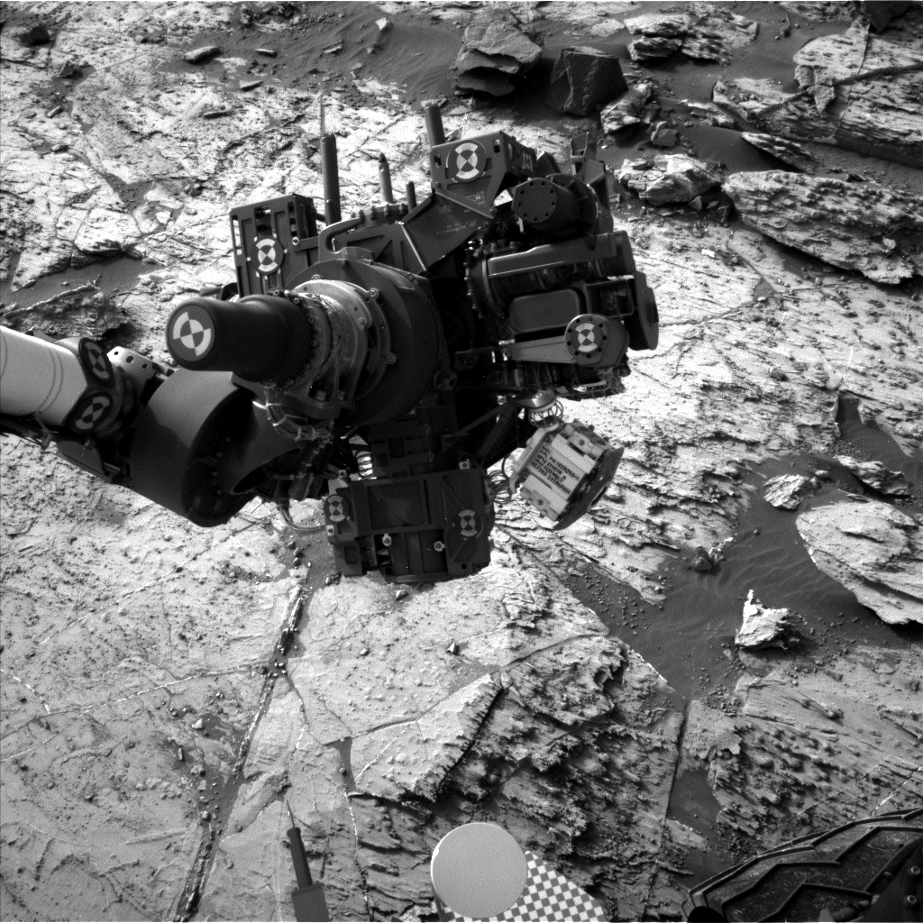 Nasa's Mars rover Curiosity acquired this image using its Left Navigation Camera on Sol 1460, at drive 2798, site number 57