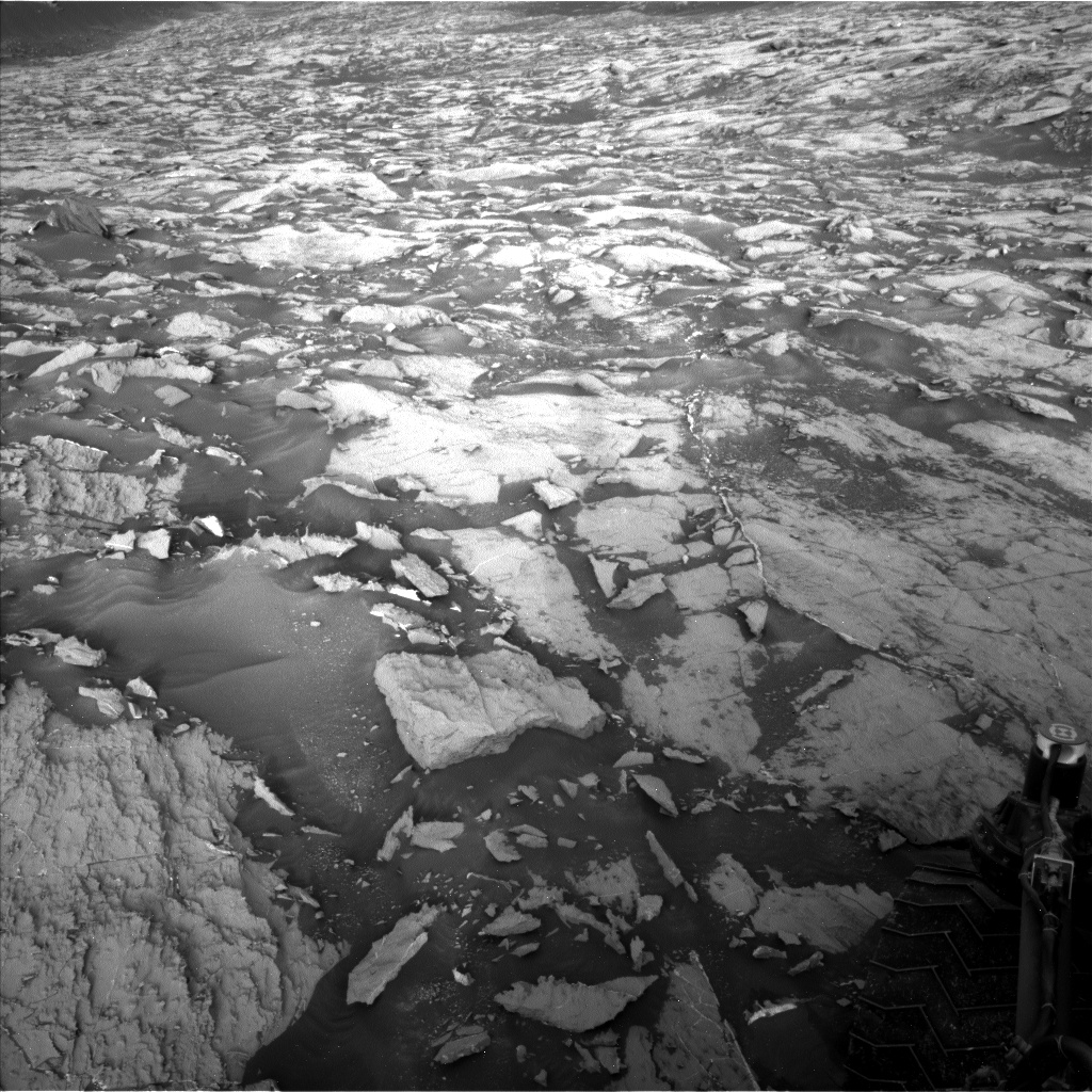 Nasa's Mars rover Curiosity acquired this image using its Left Navigation Camera on Sol 1462, at drive 2798, site number 57