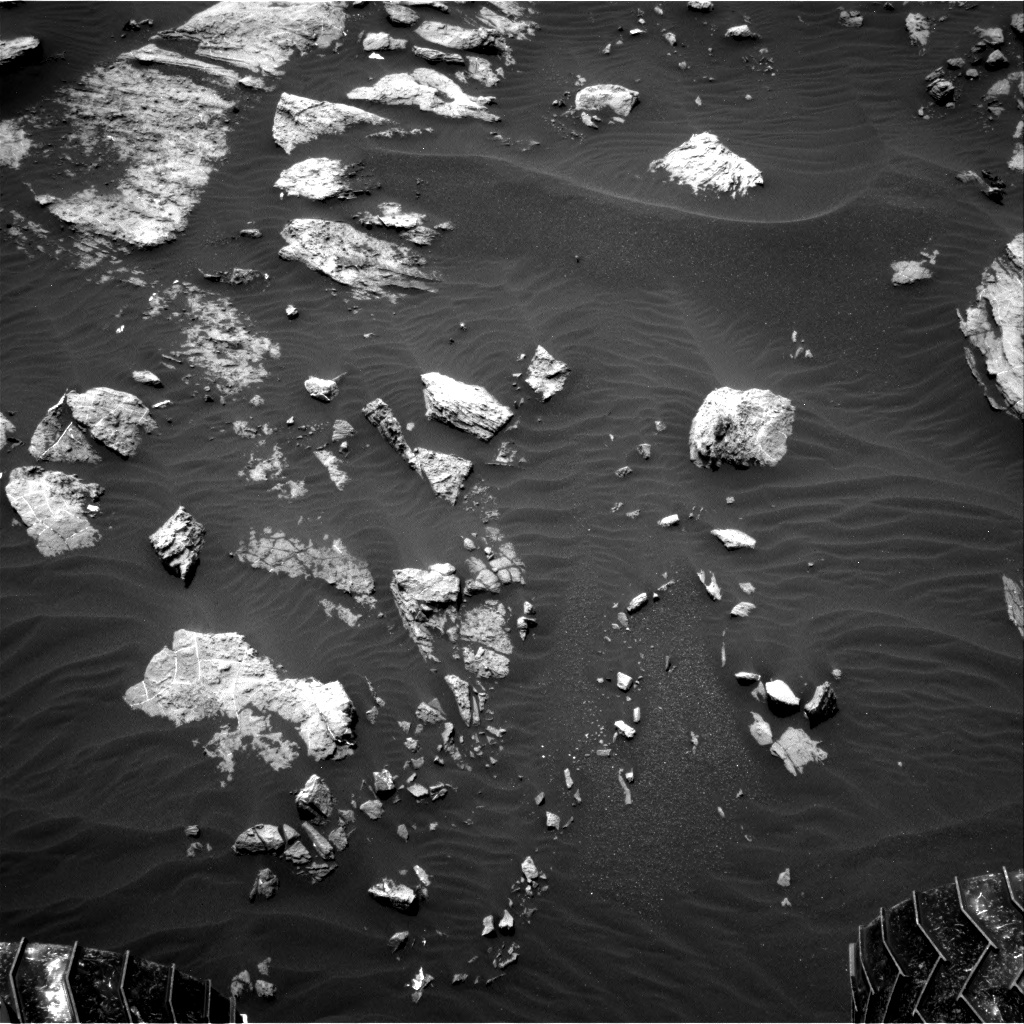 Nasa's Mars rover Curiosity acquired this image using its Right Navigation Camera on Sol 1472, at drive 642, site number 58