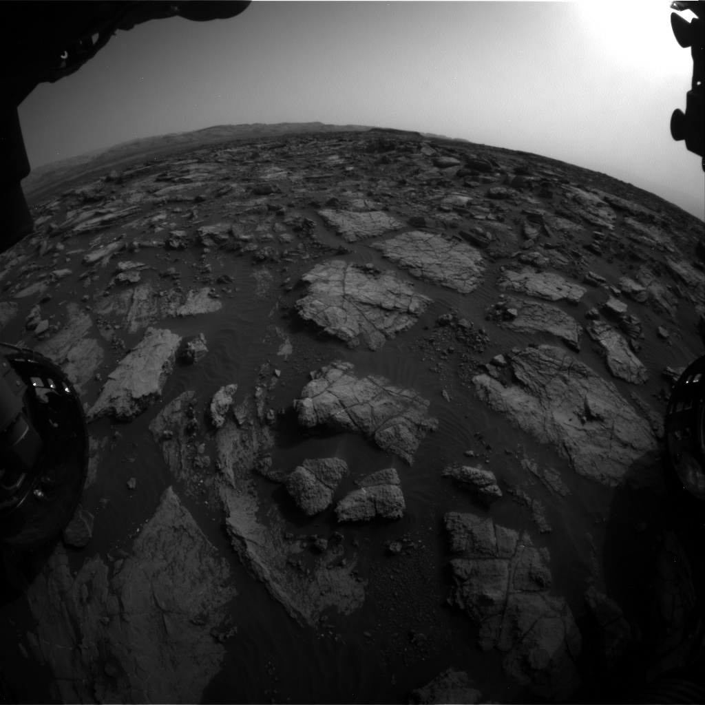 Nasa's Mars rover Curiosity acquired this image using its Front Hazard Avoidance Camera (Front Hazcam) on Sol 1475, at drive 912, site number 58