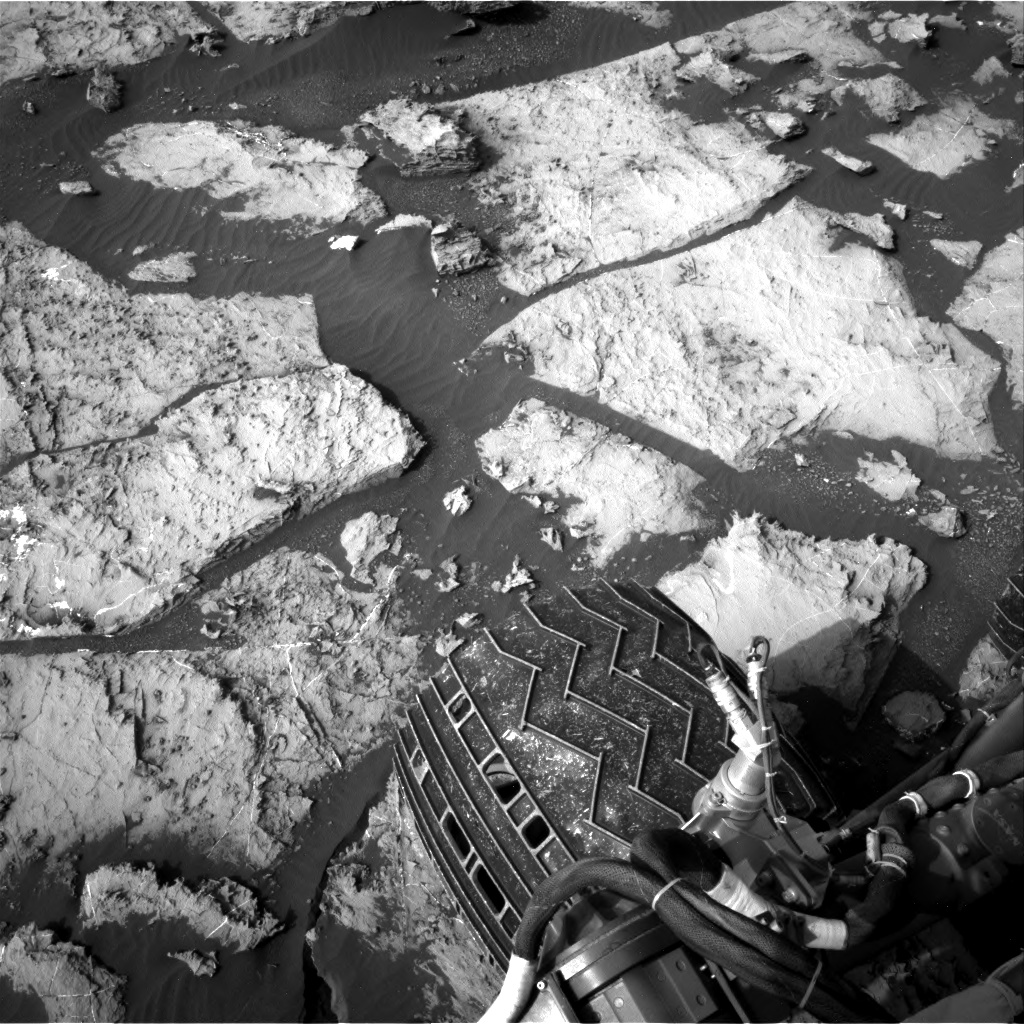 Nasa's Mars rover Curiosity acquired this image using its Right Navigation Camera on Sol 1487, at drive 1986, site number 58