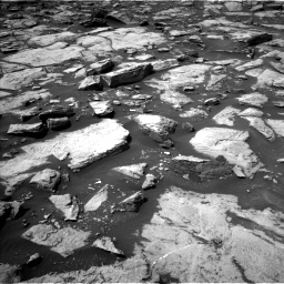 Nasa's Mars rover Curiosity acquired this image using its Left Navigation Camera on Sol 1499, at drive 2124, site number 58