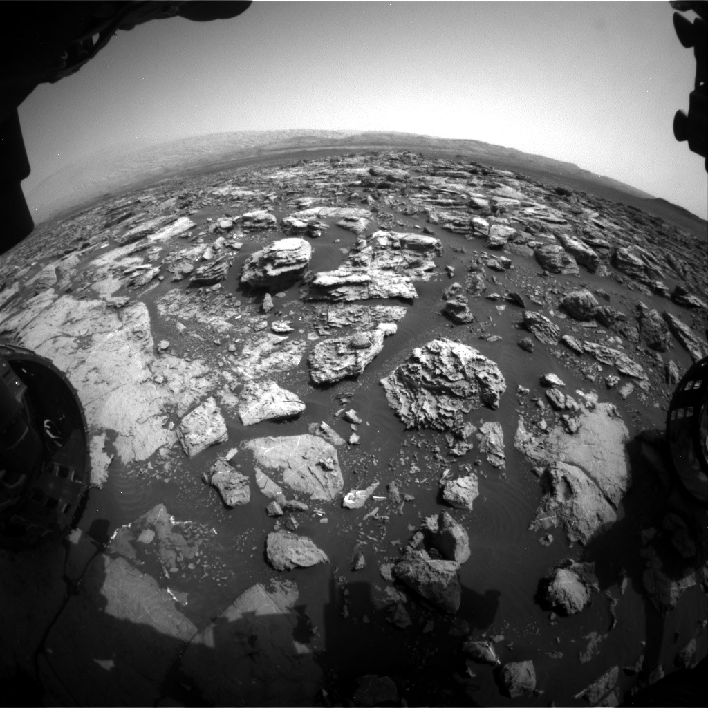 Nasa's Mars rover Curiosity acquired this image using its Front Hazard Avoidance Camera (Front Hazcam) on Sol 1501, at drive 2760, site number 58