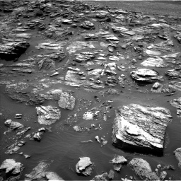 Nasa's Mars rover Curiosity acquired this image using its Left Navigation Camera on Sol 1501, at drive 2454, site number 58