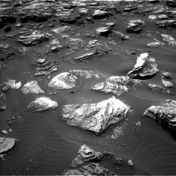 Nasa's Mars rover Curiosity acquired this image using its Left Navigation Camera on Sol 1501, at drive 2682, site number 58