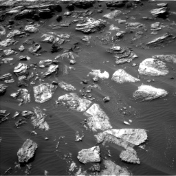 Nasa's Mars rover Curiosity acquired this image using its Left Navigation Camera on Sol 1501, at drive 2694, site number 58
