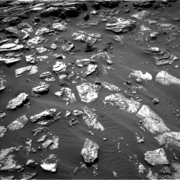 Nasa's Mars rover Curiosity acquired this image using its Left Navigation Camera on Sol 1501, at drive 2700, site number 58