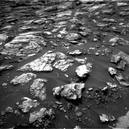 Nasa's Mars rover Curiosity acquired this image using its Left Navigation Camera on Sol 1501, at drive 2748, site number 58
