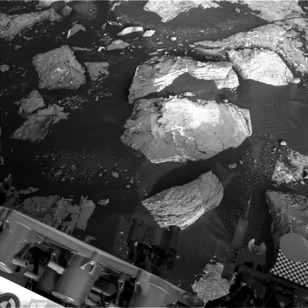 Nasa's Mars rover Curiosity acquired this image using its Left Navigation Camera on Sol 1531, at drive 2830, site number 59