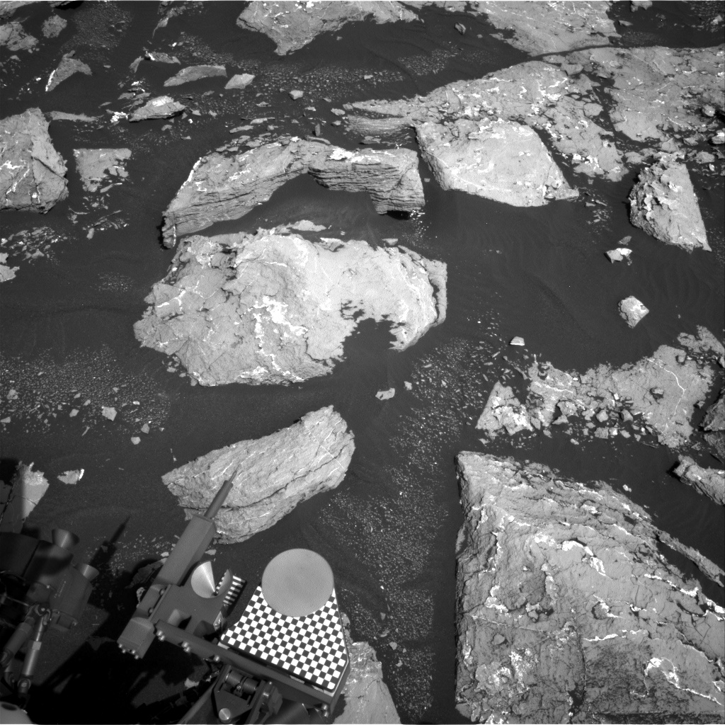Nasa's Mars rover Curiosity acquired this image using its Right Navigation Camera on Sol 1536, at drive 2830, site number 59