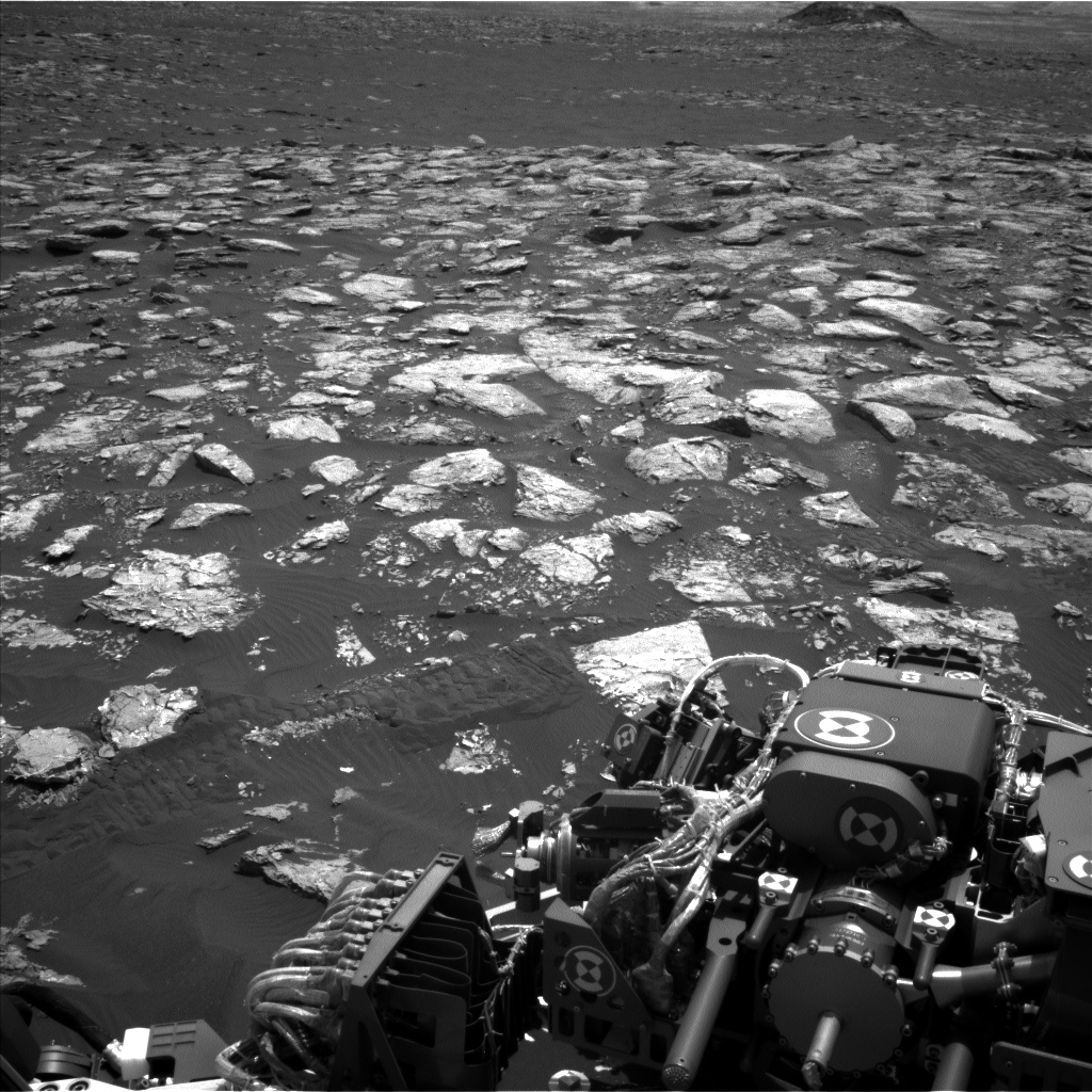 Nasa's Mars rover Curiosity acquired this image using its Left Navigation Camera on Sol 1553, at drive 3004, site number 59