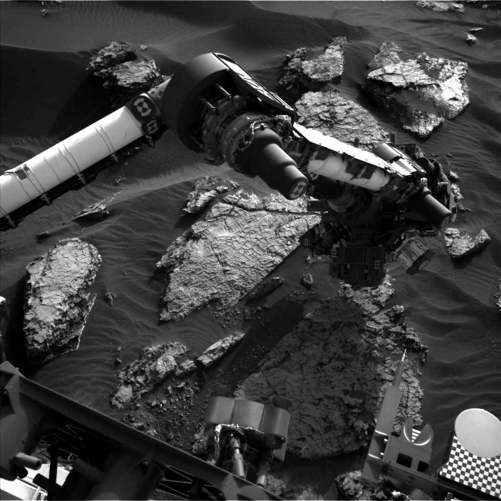 Nasa's Mars rover Curiosity acquired this image using its Left Navigation Camera on Sol 1569, at drive 3016, site number 59