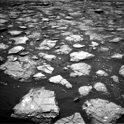 Nasa's Mars rover Curiosity acquired this image using its Left Navigation Camera on Sol 1571, at drive 3160, site number 59