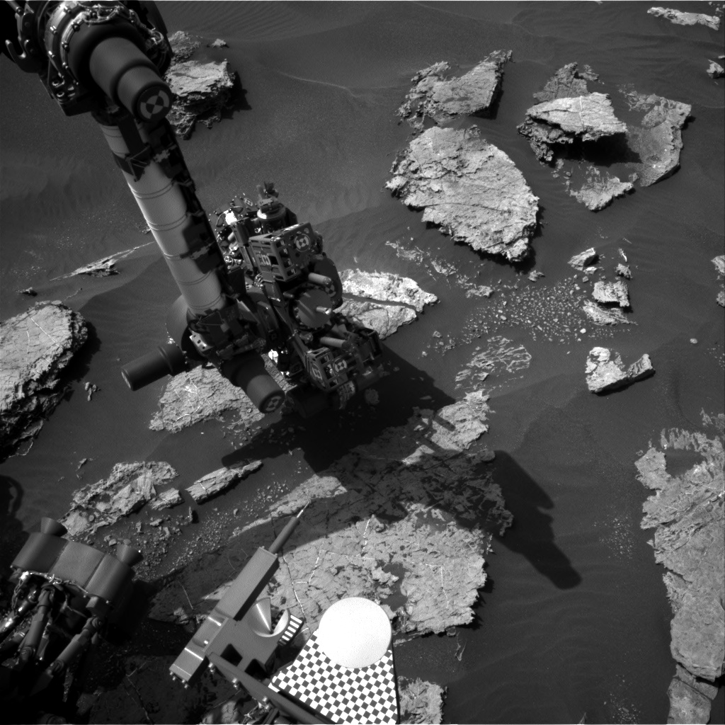 Nasa's Mars rover Curiosity acquired this image using its Right Navigation Camera on Sol 1571, at drive 3016, site number 59