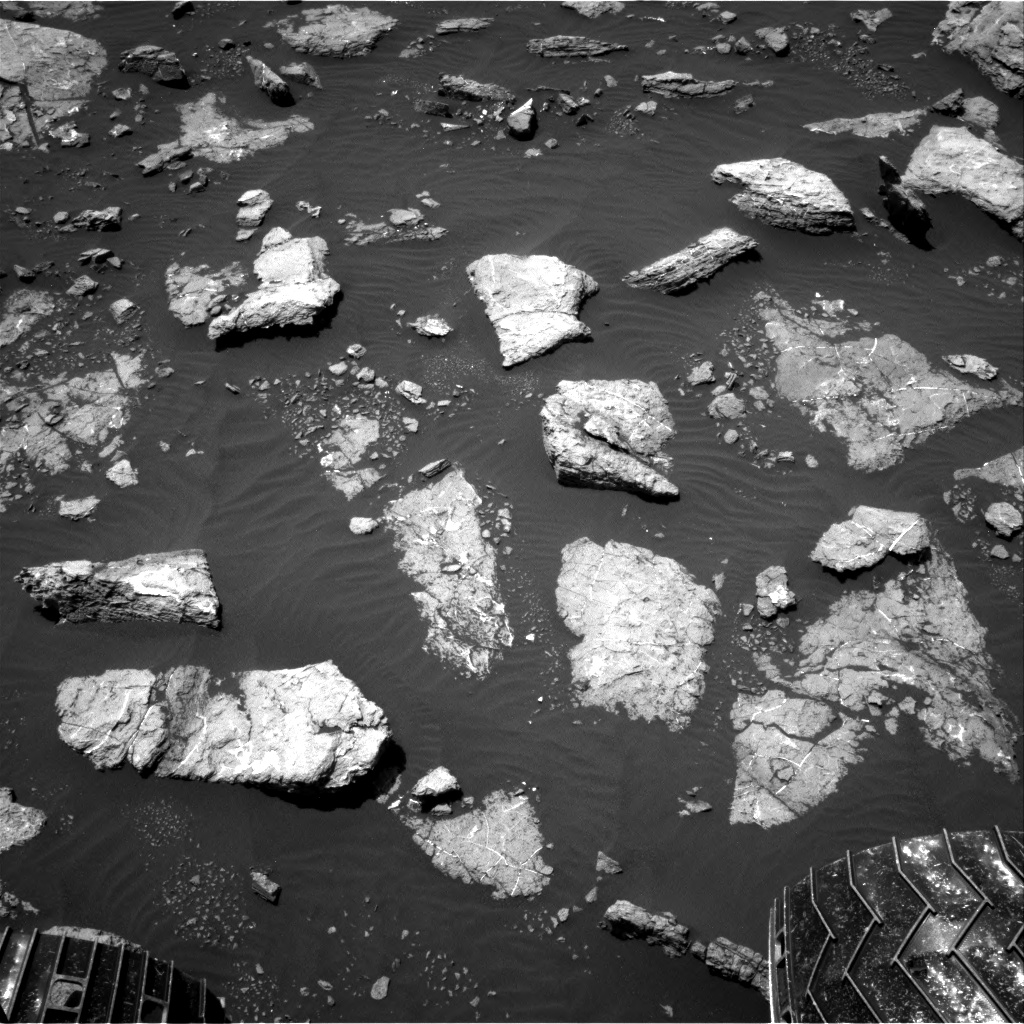 Nasa's Mars rover Curiosity acquired this image using its Right Navigation Camera on Sol 1574, at drive 180, site number 60