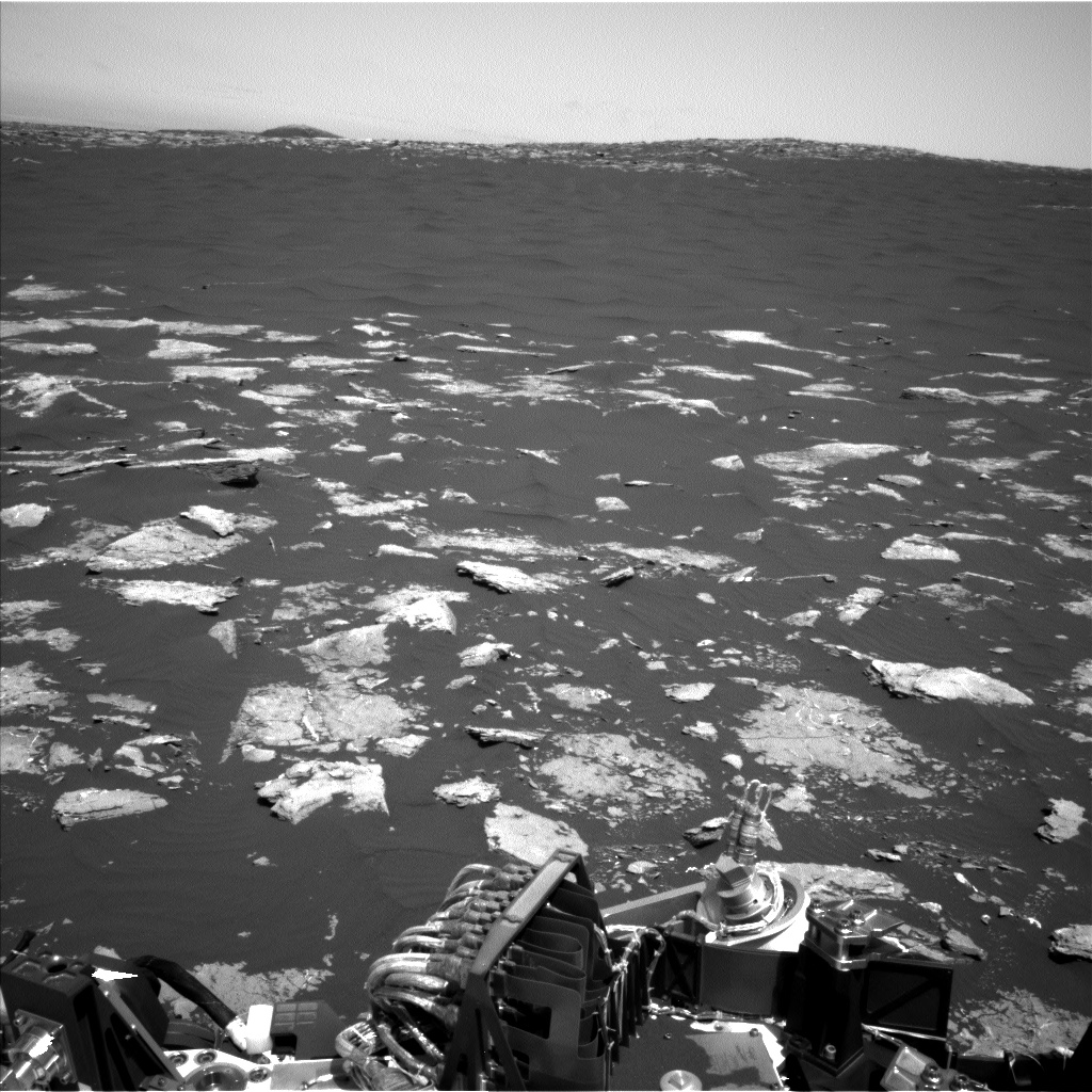 Nasa's Mars rover Curiosity acquired this image using its Left Navigation Camera on Sol 1575, at drive 180, site number 60