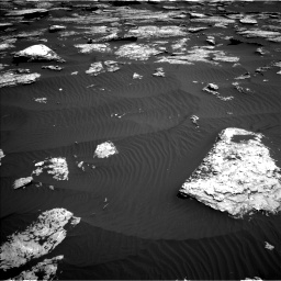Nasa's Mars rover Curiosity acquired this image using its Left Navigation Camera on Sol 1577, at drive 576, site number 60