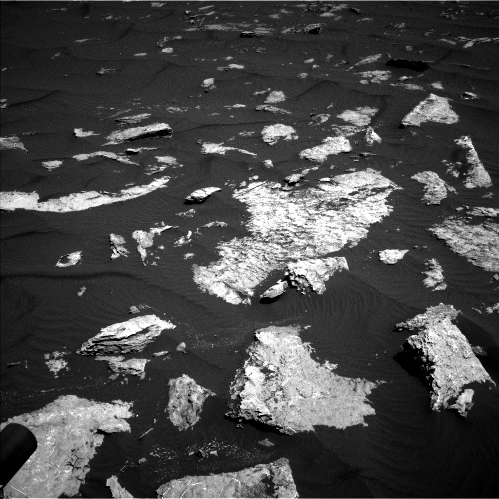 Nasa's Mars rover Curiosity acquired this image using its Left Navigation Camera on Sol 1578, at drive 852, site number 60