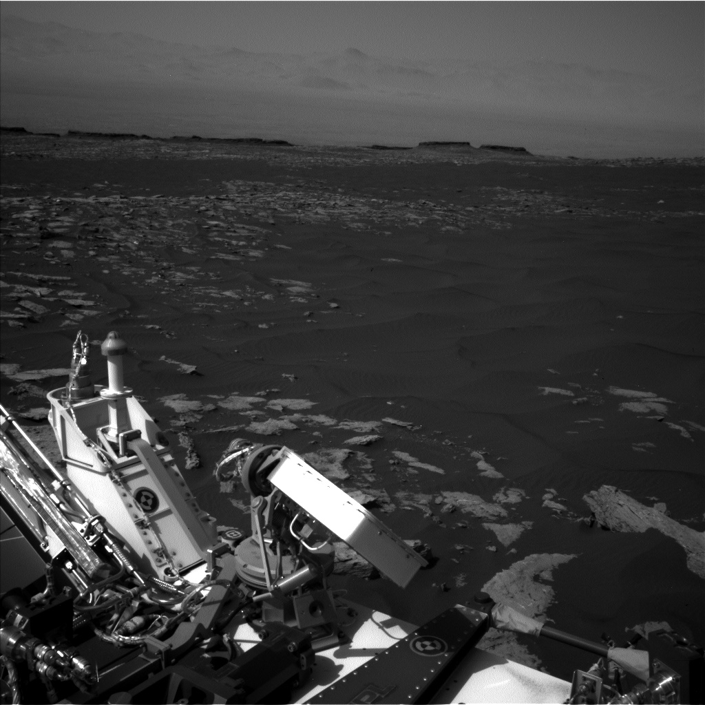 Nasa's Mars rover Curiosity acquired this image using its Left Navigation Camera on Sol 1578, at drive 888, site number 60