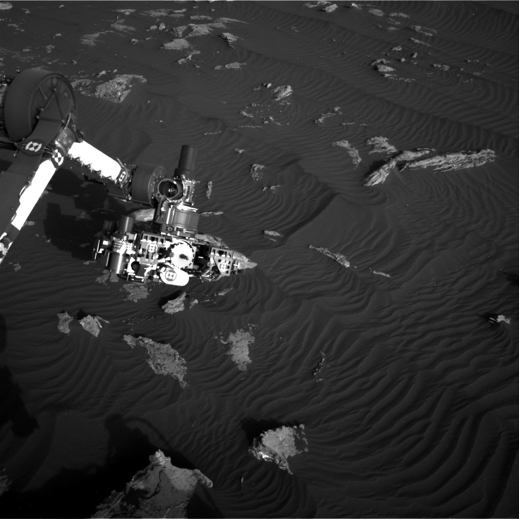 Nasa's Mars rover Curiosity acquired this image using its Right Navigation Camera on Sol 1581, at drive 888, site number 60