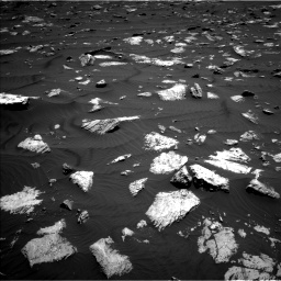 Nasa's Mars rover Curiosity acquired this image using its Left Navigation Camera on Sol 1582, at drive 1008, site number 60