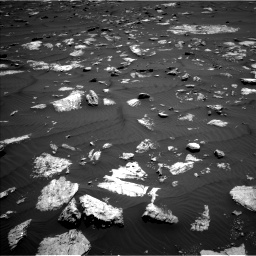 Nasa's Mars rover Curiosity acquired this image using its Left Navigation Camera on Sol 1582, at drive 1020, site number 60
