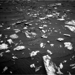 Nasa's Mars rover Curiosity acquired this image using its Left Navigation Camera on Sol 1582, at drive 1062, site number 60