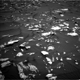 Nasa's Mars rover Curiosity acquired this image using its Left Navigation Camera on Sol 1582, at drive 1074, site number 60