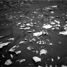 Nasa's Mars rover Curiosity acquired this image using its Left Navigation Camera on Sol 1582, at drive 1080, site number 60