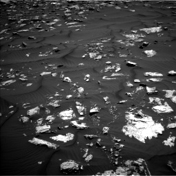 Nasa's Mars rover Curiosity acquired this image using its Left Navigation Camera on Sol 1582, at drive 1092, site number 60