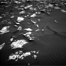 Nasa's Mars rover Curiosity acquired this image using its Left Navigation Camera on Sol 1582, at drive 1152, site number 60
