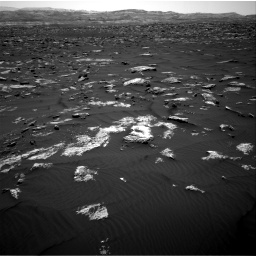 Nasa's Mars rover Curiosity acquired this image using its Right Navigation Camera on Sol 1582, at drive 924, site number 60