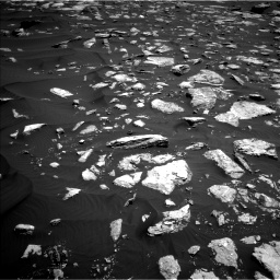 Nasa's Mars rover Curiosity acquired this image using its Left Navigation Camera on Sol 1584, at drive 1632, site number 60